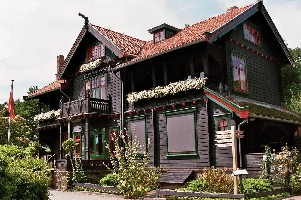 Kring van Dorth: Stayokay Gorssel (Hostelling International) (28508153114)